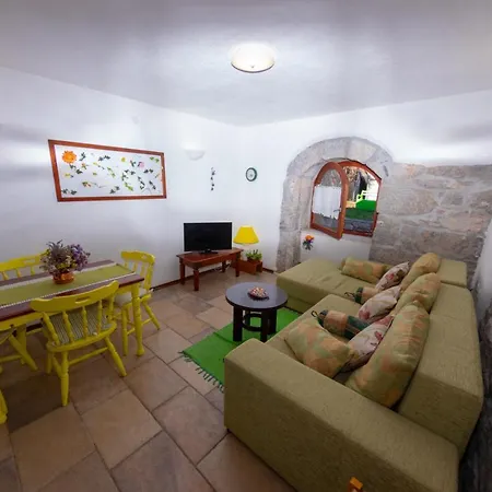 Kuca Kata - Nono Holiday home *