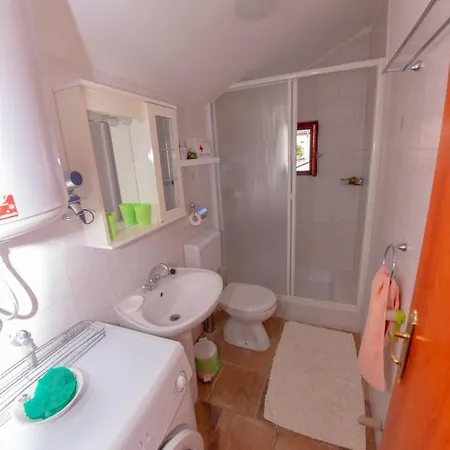 Holiday home Kuca Kata - Nono
